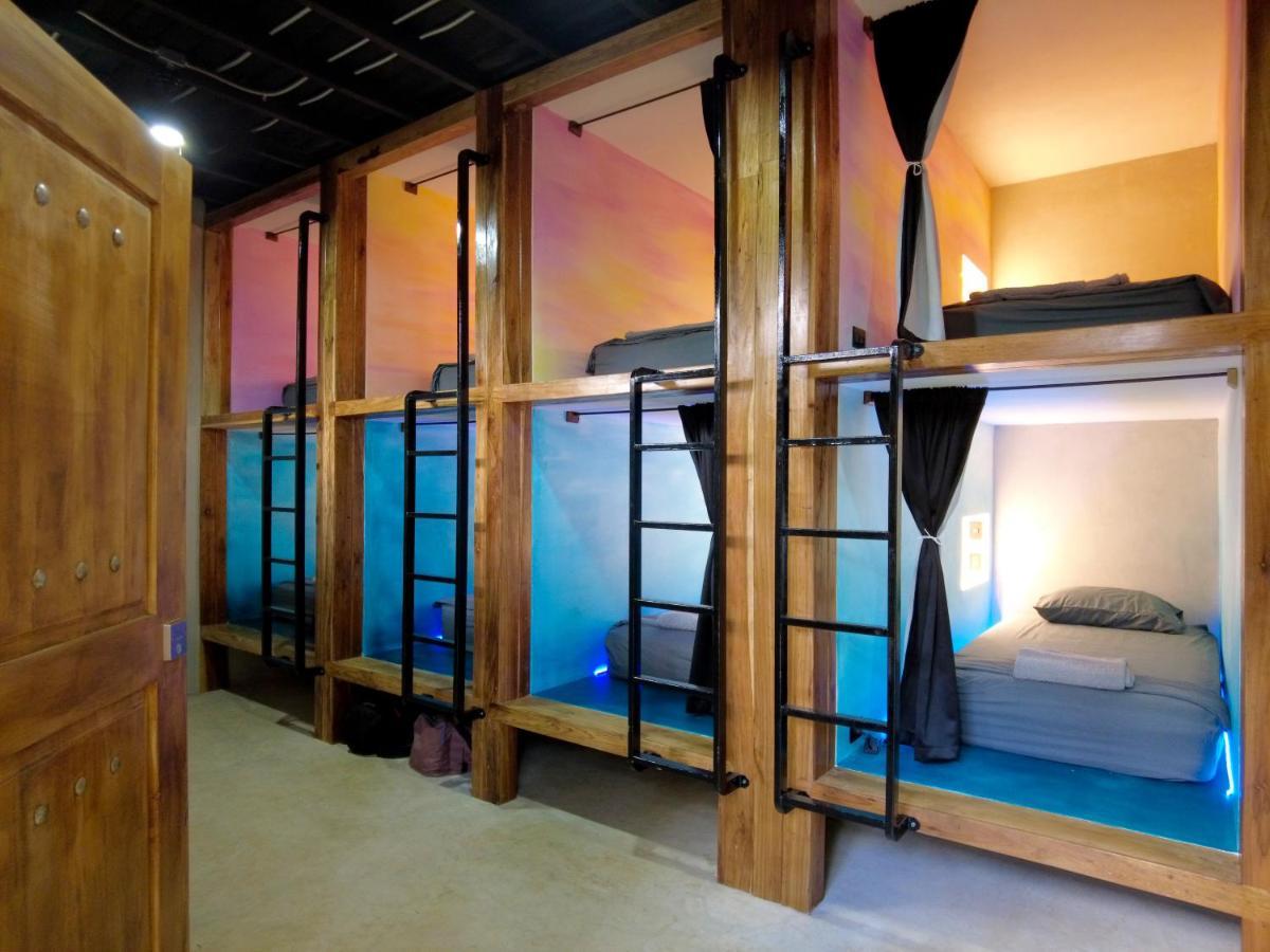 Shipwrecked Hostel Uvita Eksteriør bilde